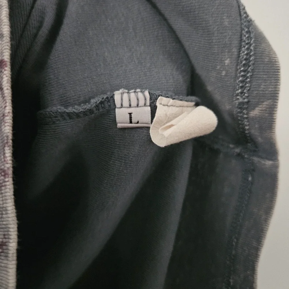 Cross Graphic T-Shirt Women Large Charcoal Wash Short sleeve Grunge - Picture 5 of 7